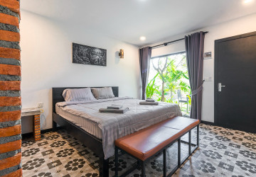 11 Bedroom Boutique Hotel For Sale - Svay Dangkum, Siem Reap thumbnail