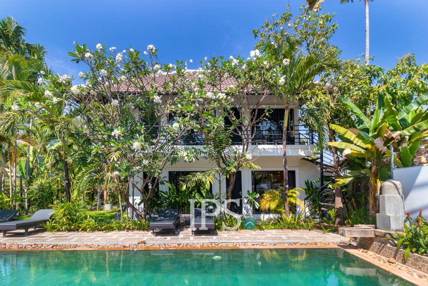 11 Bedroom Boutique Hotel For Sale - Svay Dangkum, Siem Reap