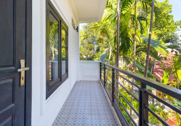 11 Bedroom Boutique Hotel For Sale - Svay Dangkum, Siem Reap thumbnail