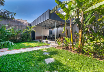 11 Bedroom Boutique Hotel For Sale - Svay Dangkum, Siem Reap thumbnail