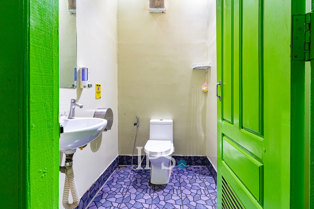 35 Bedroom Hostel Business For Sale - Old Market / Pub Street, Siem Reap - Image 19