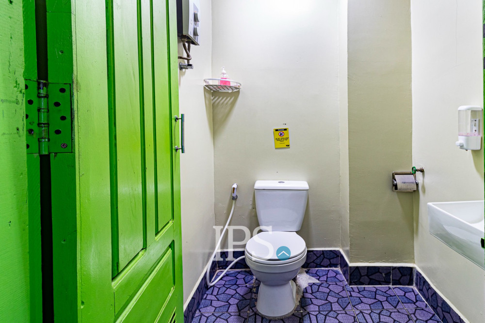 35 Bedroom Hostel Business For Sale - Old Market / Pub Street, Siem Reap - Image 17