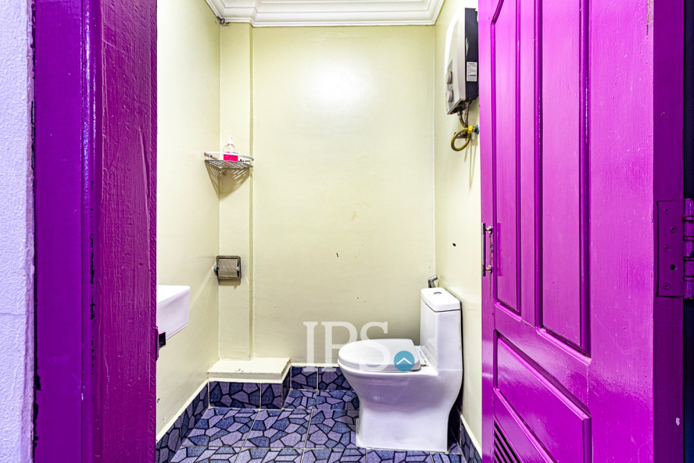 35 Bedroom Hostel Business For Sale - Old Market / Pub Street, Siem Reap - Image 18