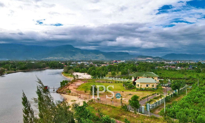 3163 Sqm River Front Property for Sale - Kampot Province