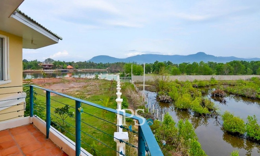 3163 Sqm River Front Property for Sale - Kampot Province