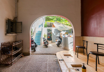 5 Bedroom Shophouse For Rent - Sala Kamreuk, Siem Reap thumbnail