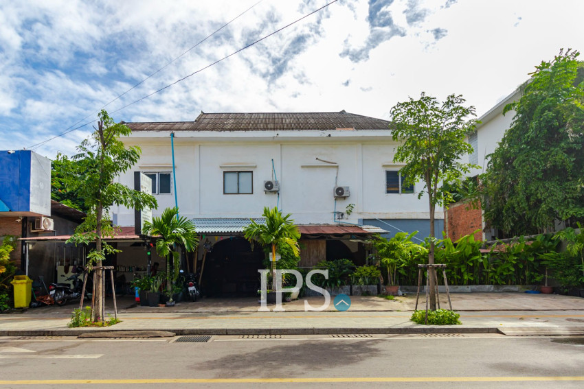 5 Bedroom Shophouse For Rent - Sala Kamreuk, Siem Reap