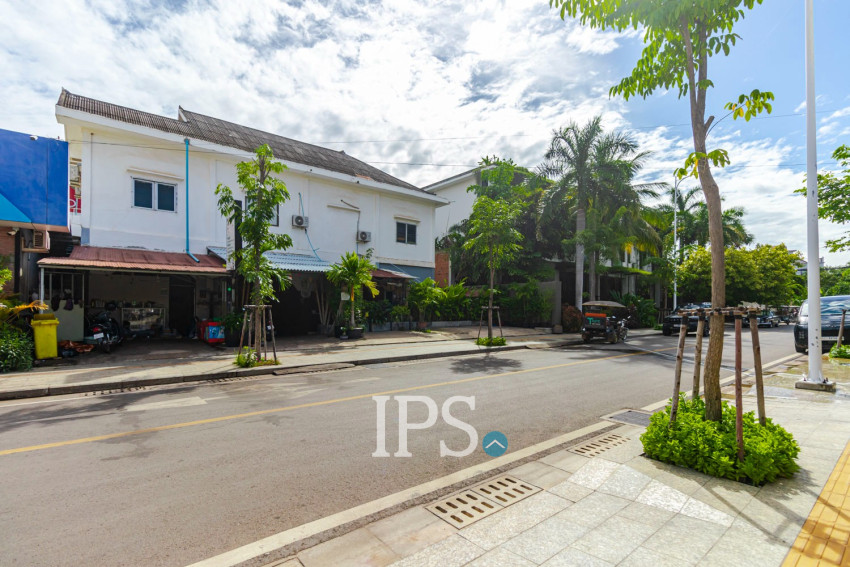 5 Bedroom Shophouse For Rent - Sala Kamreuk, Siem Reap