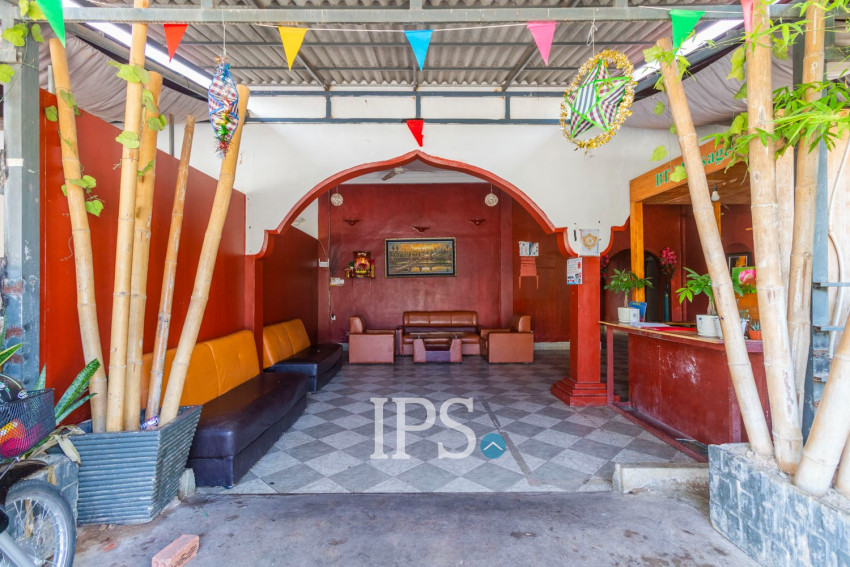 5 Bedroom Shophouse For Rent - Sala Kamreuk, Siem Reap