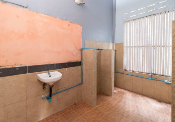 5 Bedroom Office - Shophouse For Rent -Wat Bo, Siem Reap thumbnail