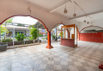 5 Bedroom Office - Shophouse For Rent -Wat Bo, Siem Reap thumbnail