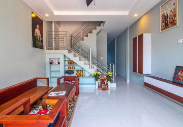 3 Bedroom House For Sale - Svay Dangkum, Siem Reap thumbnail