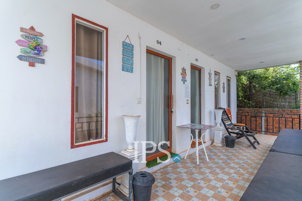 8 Bedroom Compound-House For Rent - Svay Dangkum, Siem Reap - Image 16