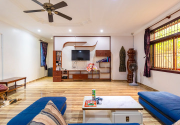 5 Bedroom Villa For Rent - Svay Dangkum, Siem Reap thumbnail
