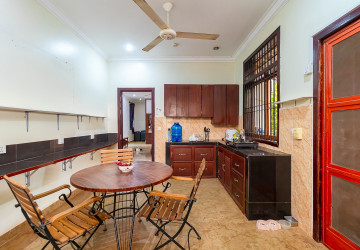 5 Bedroom Villa For Rent - Svay Dangkum, Siem Reap thumbnail