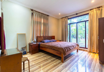 5 Bedroom Villa For Rent - Svay Dangkum, Siem Reap thumbnail
