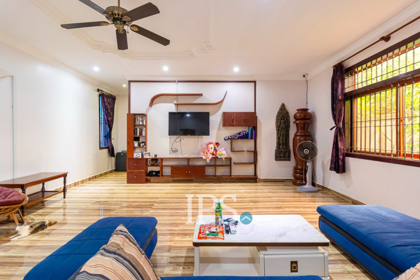 5 Bedroom Villa For Rent - Svay Dangkum, Siem Reap