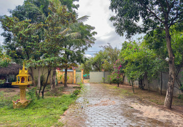 5 Bedroom Villa For Rent - Svay Dangkum, Siem Reap thumbnail