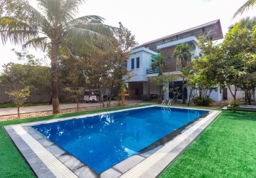 6 Bedroom Villa For Rent - Svay Dangkum, Siem Reap thumbnail