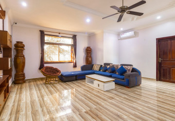 6 Bedroom Villa For Rent - Svay Dangkum, Siem Reap thumbnail