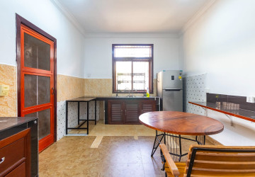 6 Bedroom Villa For Rent - Svay Dangkum, Siem Reap thumbnail