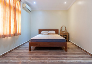 6 Bedroom Villa For Rent - Svay Dangkum, Siem Reap thumbnail