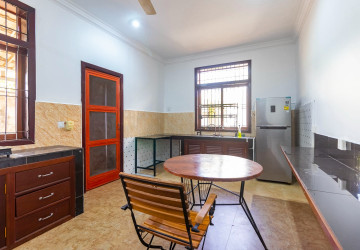 6 Bedroom Villa For Rent - Svay Dangkum, Siem Reap thumbnail