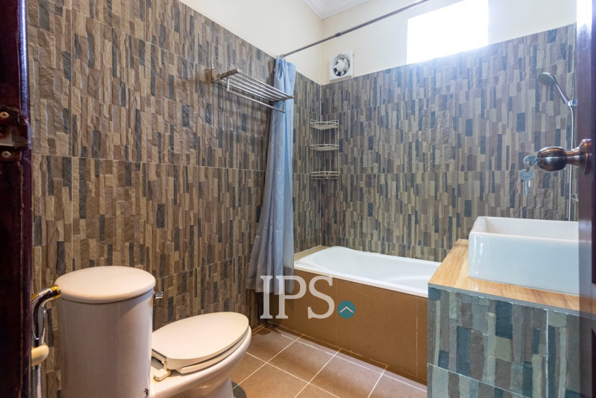 6 Bedroom Villa For Rent - Svay Dangkum, Siem Reap