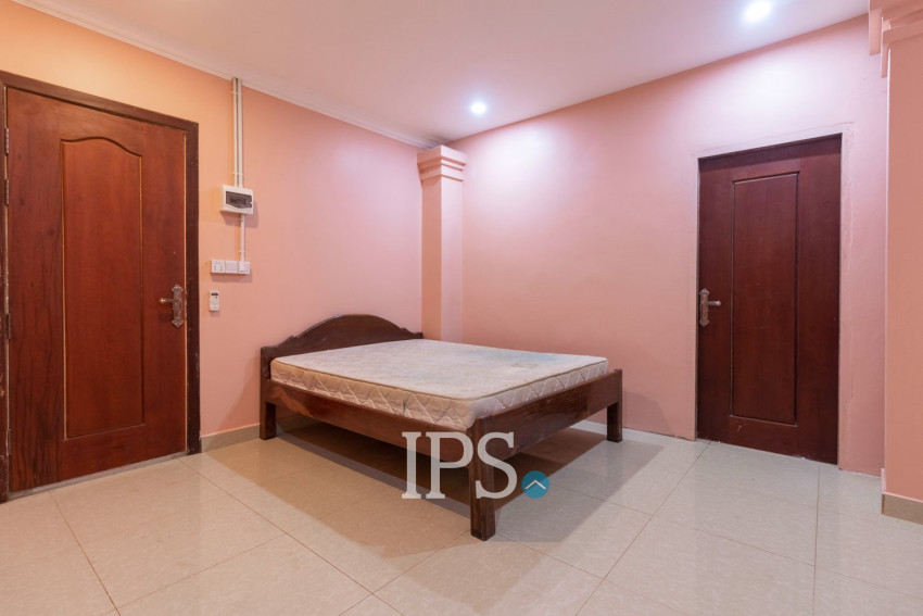 6 Bedroom Villa For Rent - Svay Dangkum, Siem Reap