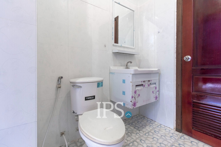 6 Bedroom Villa For Rent - Svay Dangkum, Siem Reap