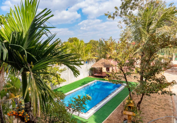 6 Bedroom Villa For Rent - Svay Dangkum, Siem Reap thumbnail