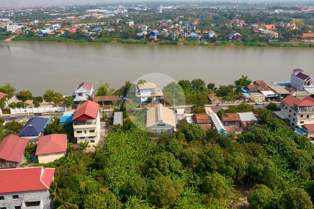 865 Sqm Land with 300 Sqm Warehouse For Sale - Takhmao, Kandal - Image 12 865 Sqm Land with 300 Sqm Warehouse For Sale - Takhmao, Kandal - Image 12