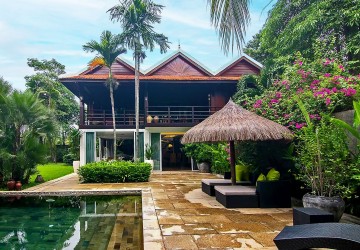 5 Bedroom Luxury Villa For Sale - Svay Dangkum, Siem Reap thumbnail