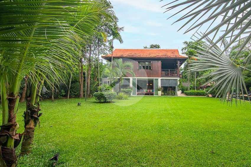 5 Bedroom Luxury Villa For Sale - Svay Dangkum, Siem Reap