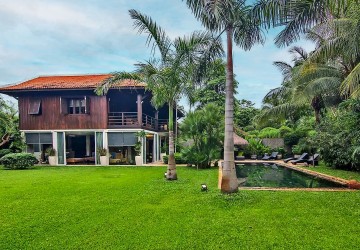 5 Bedroom Luxury Villa For Sale - Svay Dangkum, Siem Reap thumbnail