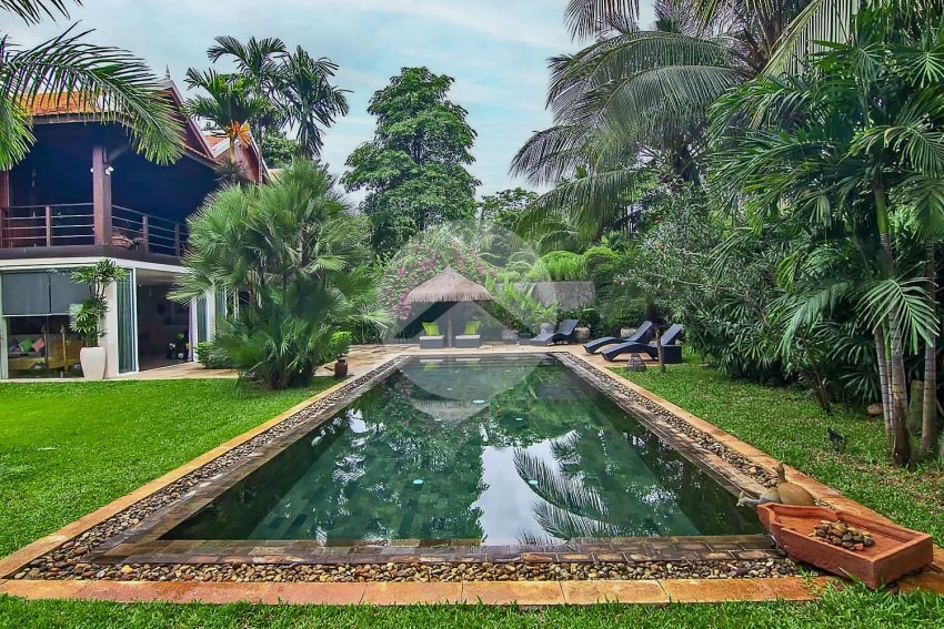 5 Bedroom Luxury Villa For Sale - Svay Dangkum, Siem Reap