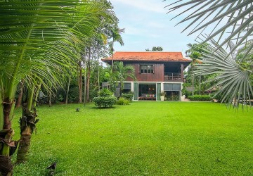 5 Bedroom Luxury Villa For Sale - Svay Dangkum, Siem Reap thumbnail