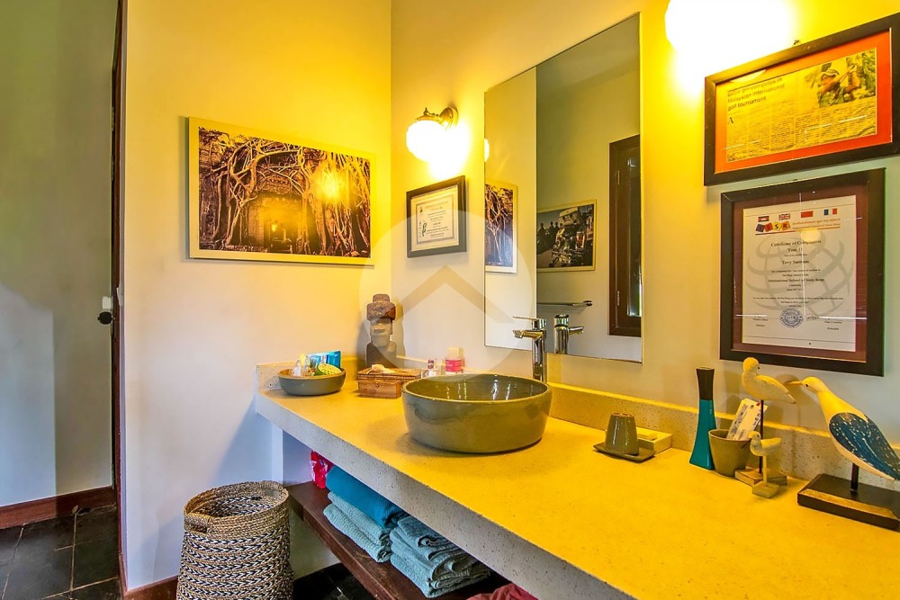 5 Bedroom Luxury Villa For Sale - Svay Dangkum, Siem Reap - Image 25