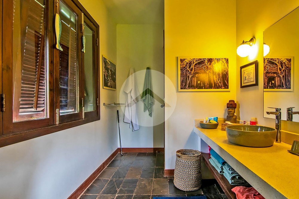 5 Bedroom Luxury Villa For Sale - Svay Dangkum, Siem Reap - Image 26