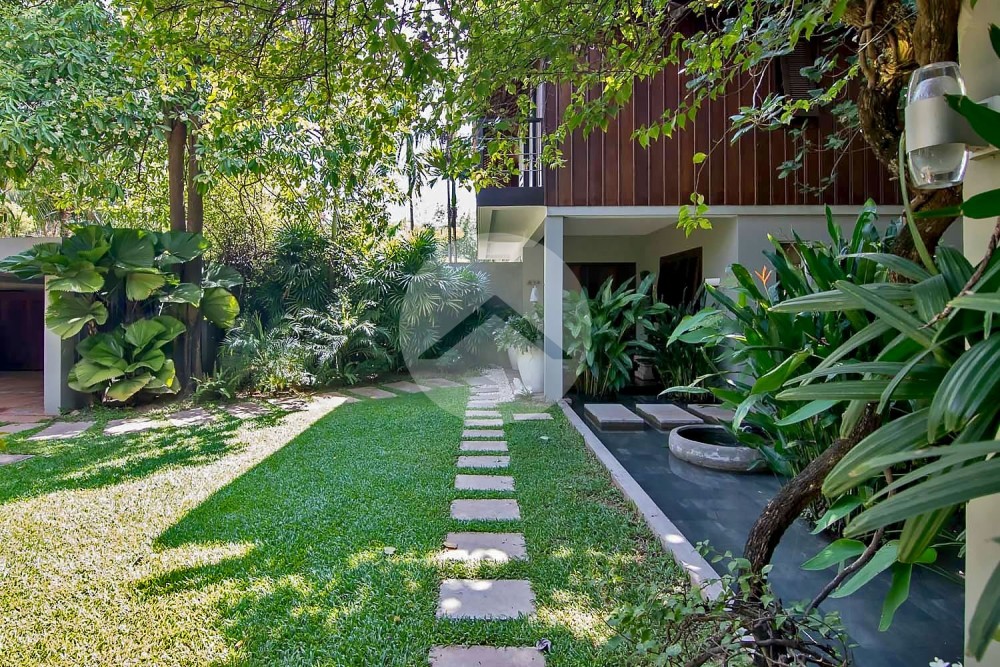 5 Bedroom Luxury Villa For Sale - Svay Dangkum, Siem Reap - Image 43