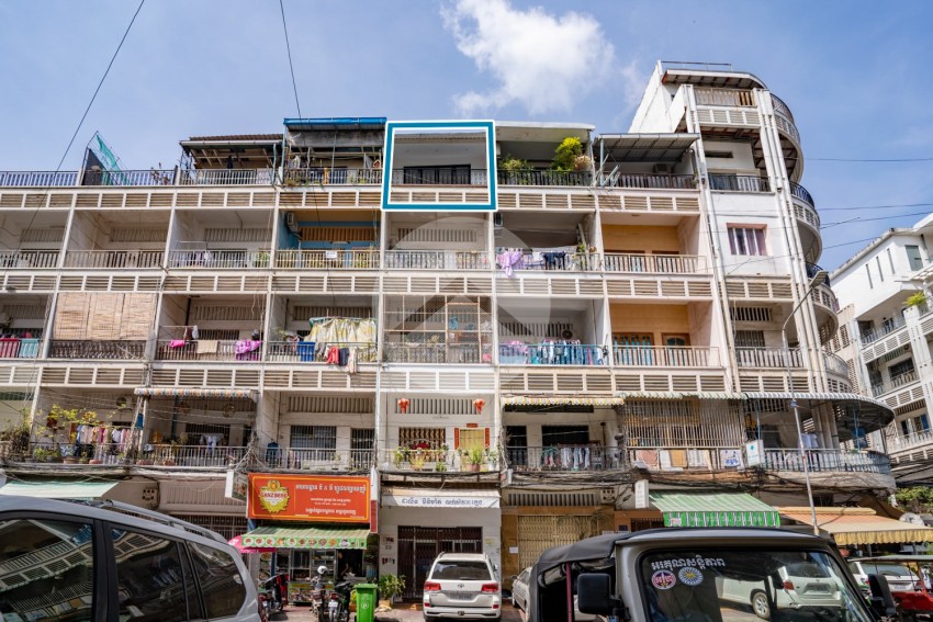 2 Bedroom Renovated Apartment For Rent -  Daun Penh, Phnom Penh