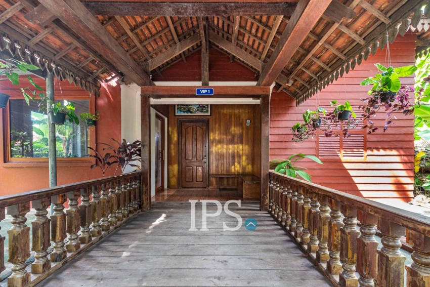 1 Bedroom Wooden House For Rent - Svay Dangkum, Siem Reap