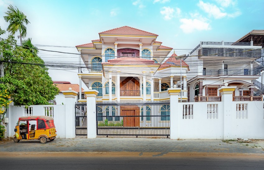 16 Bedroom Villa For Rent - Svay Dangkum, Siem Reap