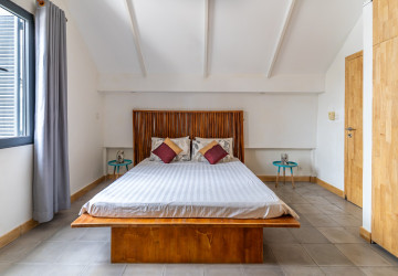 Renovated Dulex 2 Bedroom Apartment For Rent - Sangkat Mittapheap, Phnom Penh thumbnail