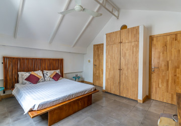 Renovated Dulex 2 Bedroom Apartment For Rent - Sangkat Mittapheap, Phnom Penh thumbnail