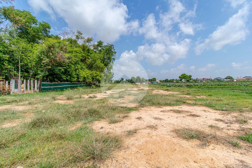 1,600 Sqm Land For Sale - Svay Dangkum, Siem Reap