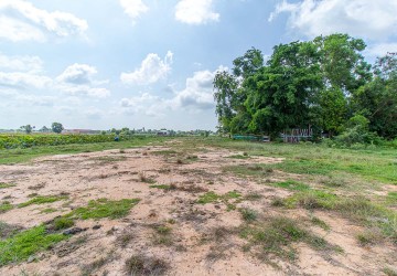 1,600 Sqm Land For Sale - Svay Dangkum, Siem Reap thumbnail