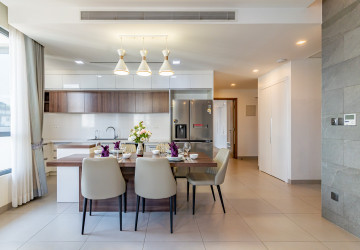 2 Bedroom Serviced Apartment For Rent - BKK1, Phnom Penh thumbnail