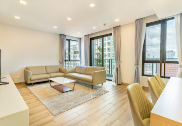 3 Bedroom Serviced Apartment For Rent - BKK1, Phnom Penh thumbnail