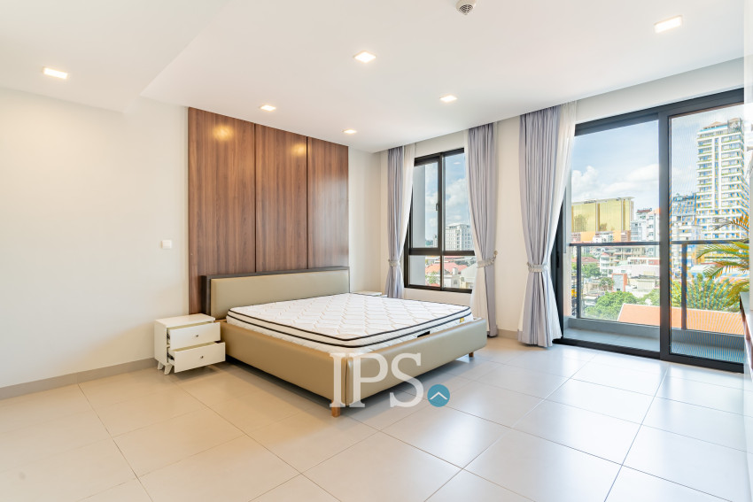 3 Bedroom Serviced Apartment For Rent - BKK1, Phnom Penh
